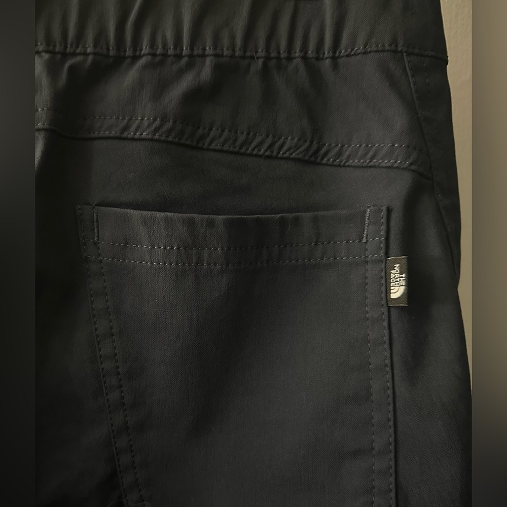 NWOT The North Face Utility Hybrid Hiker Navy size Small Cargo Pants Women's